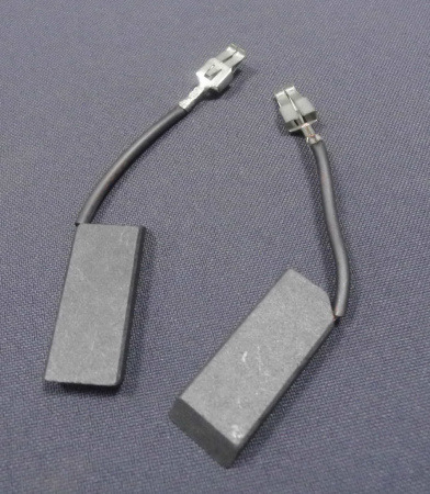 Щетки для эл.двиг. 5×12,5×32,5 -2шт. провод с угла клемма