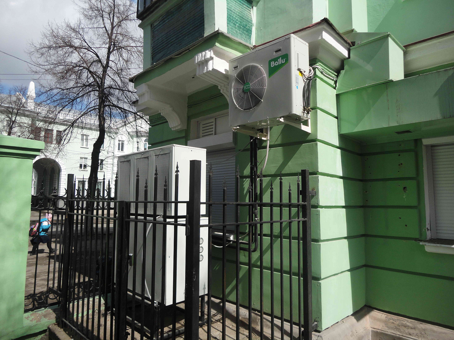Поставка, монтаж и пусконаладочные работы холодильного оборудования в розничных магазинах «Глория»